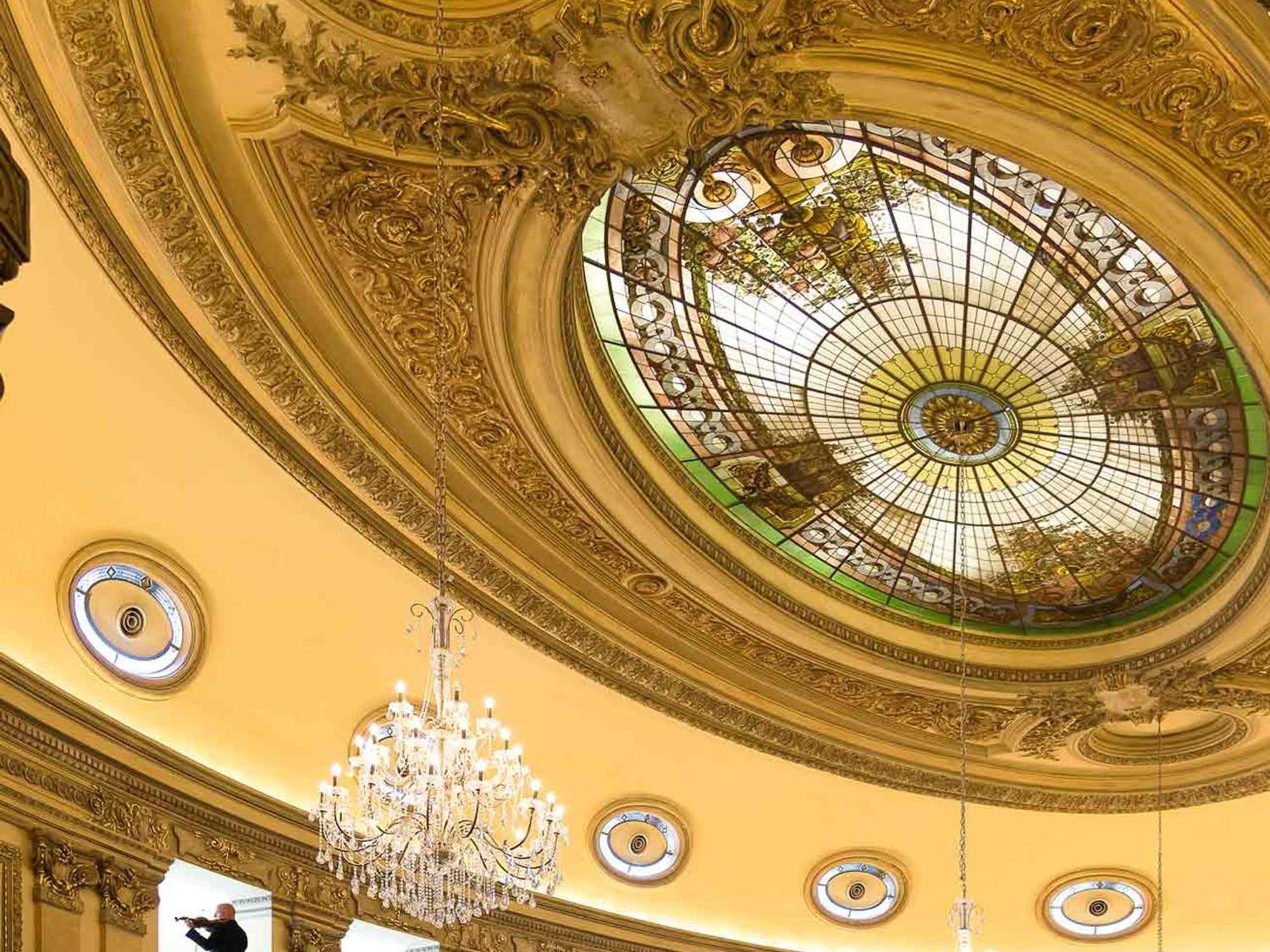 Sofitel Montevideo Casino Carrasco & Spa Buitenkant foto Ceiling of the ballroom