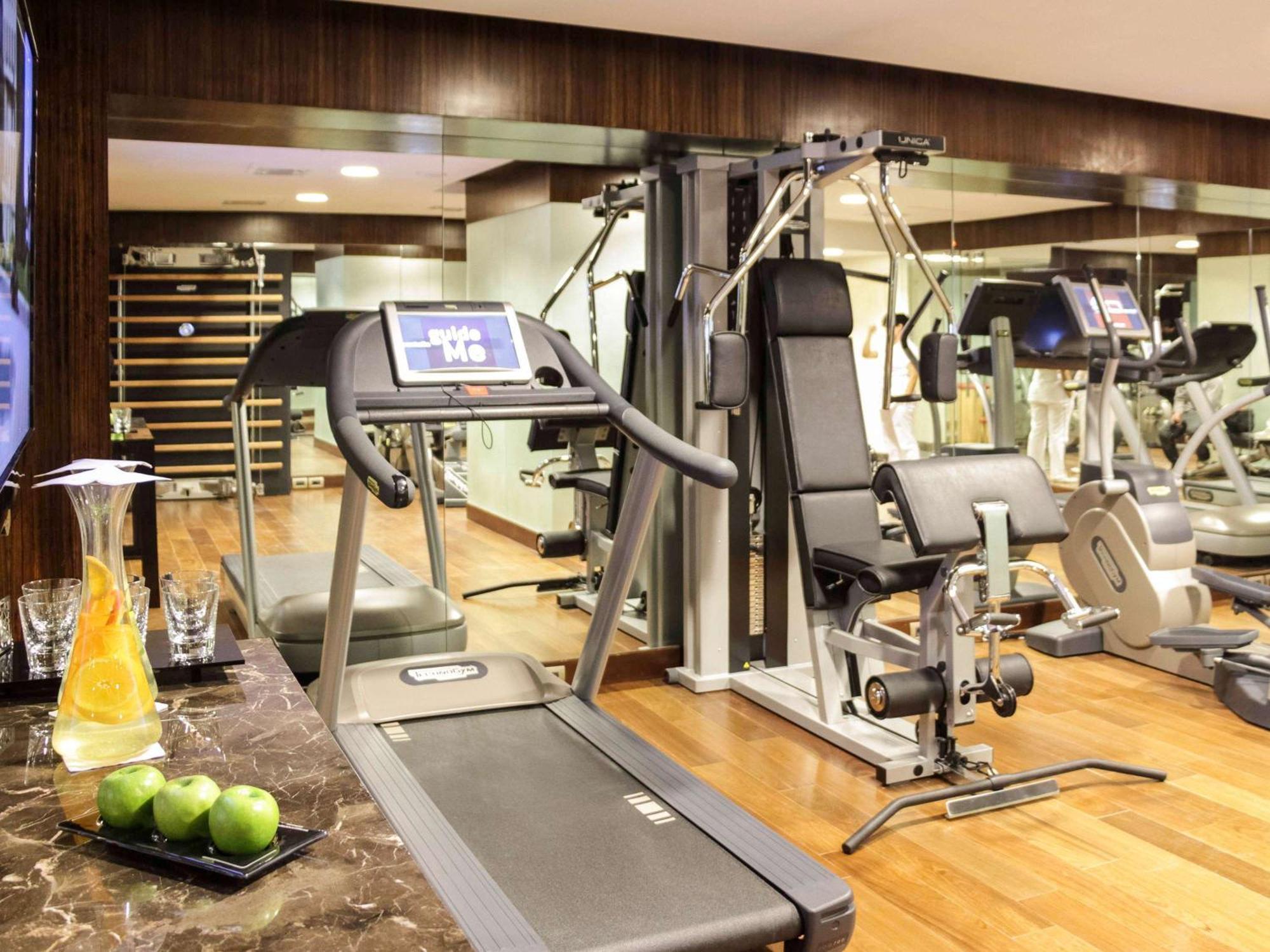 Sofitel Montevideo Casino Carrasco & Spa Buitenkant foto The gym at the hotel